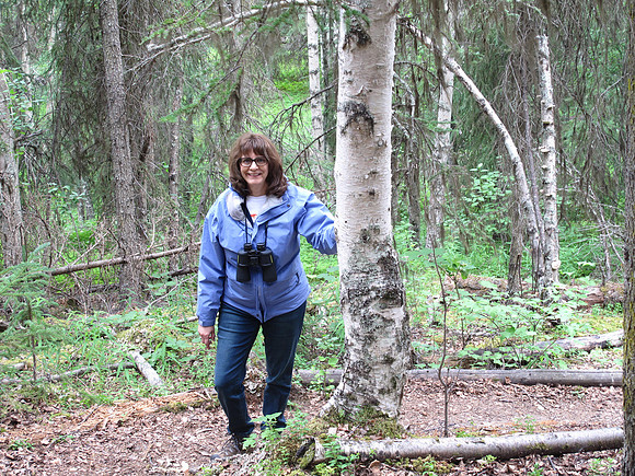 The Lodge had a trail along the Kenai River.  The morning started out cold in McKinley, so we dressed for it.