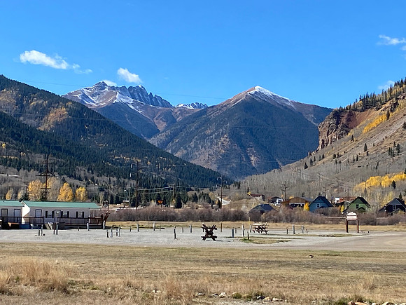 Leaving the town of Silverton.