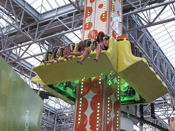 Our last ride of the day is Splat-O-Sohere.  What an exhausting day.