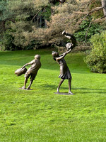 Not only did they have plenty of flowers, they had sculptures placed all over the 110 acres.