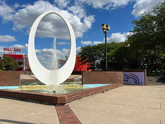 Then a brief stroll along the waterfront, right across the street from Planetarium.