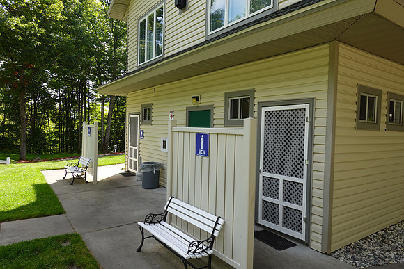 Indian River had nice people running the resort, beautiful restrooms, a nice nature trail & we had a relaxing stay.