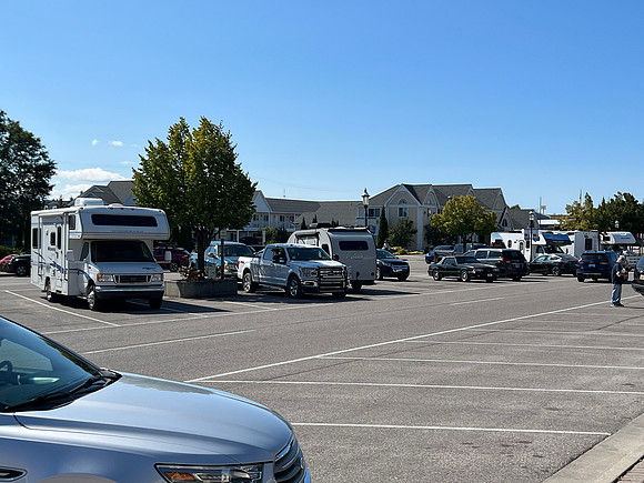They have lots of RV spots right on the main road and many of us took advantage.  But in September, the city is not too crowded.