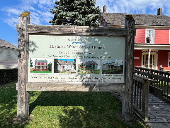 These 4 waterfront homes are the 4 oldest homes in Michigan.