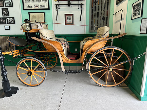 The Vis-a-Vis Carriage, while at the Grand Hotel, carried 5 US Presidents.