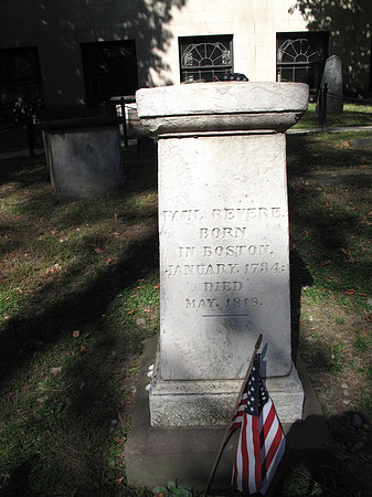 Just in case you can't read it, this is where Paul Revere is buried.