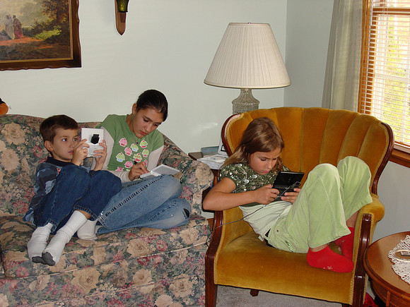 Lots of DS play