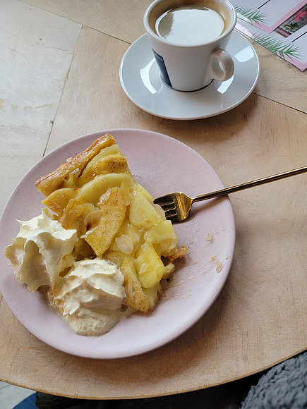 Sandi enjoyed this delicious apple pie and coffee.