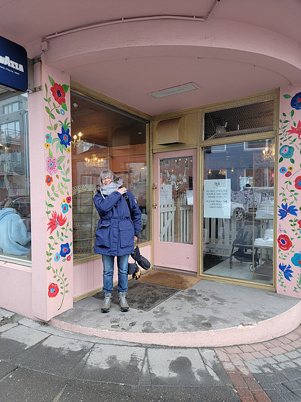 We worked up an appetite (and a thirst for some coffee), so sought out the Cat Cafe.