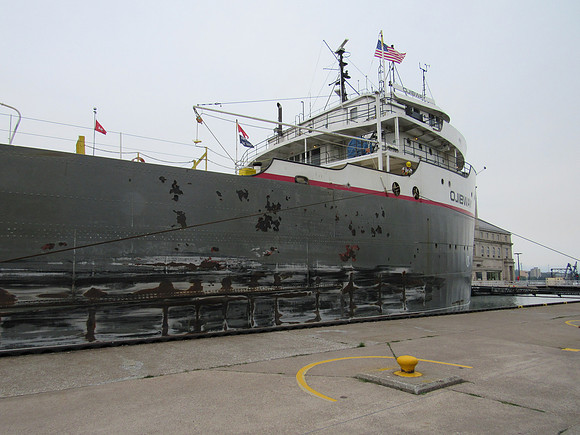 Since this ship was closer, it was more fun to watch.  Here it is tied up before the water went down.