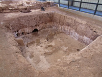 Also a pit house.