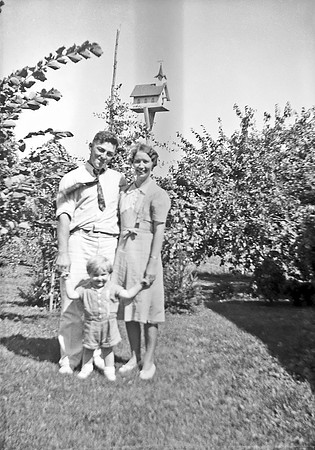 Lester, Bernice & Stanley Johnson